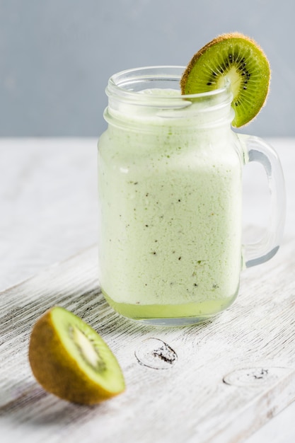 Lemoniada I Kiwi Ze świeżą Miętą