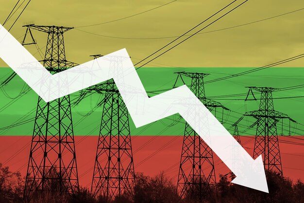 Linia energetyczna i flaga Litwy Kryzys energetyczny Koncepcja globalnego kryzysu energetycznego