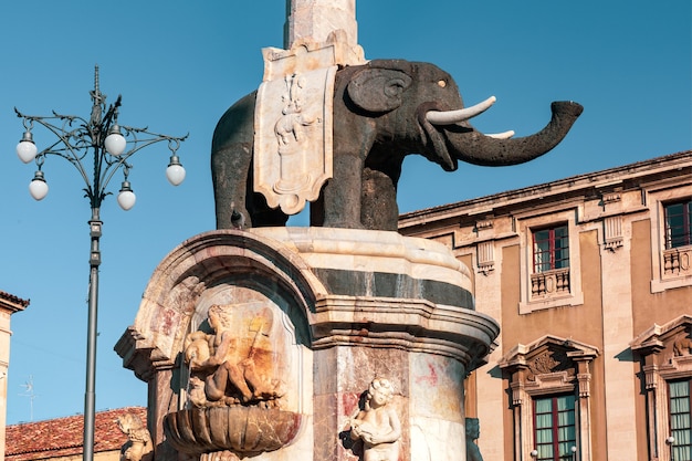 Liotru, Fontanna Słoni, Symbol Katanii Na Piazza Duomo W Katanii Na Sycylii,