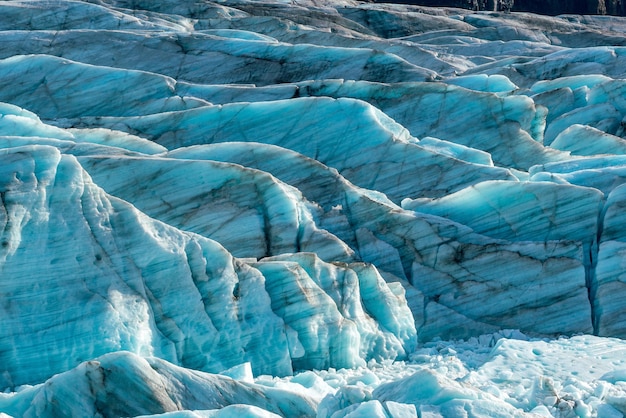 Lodowiec Svinafellsjokull w Parku Narodowym Vatnajokull. Islandia