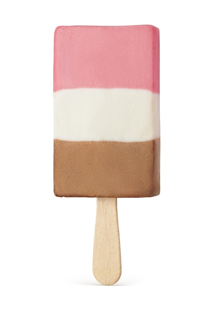 Lody neapolitańskie popsicle bar na drewnianym patyku na białym tle