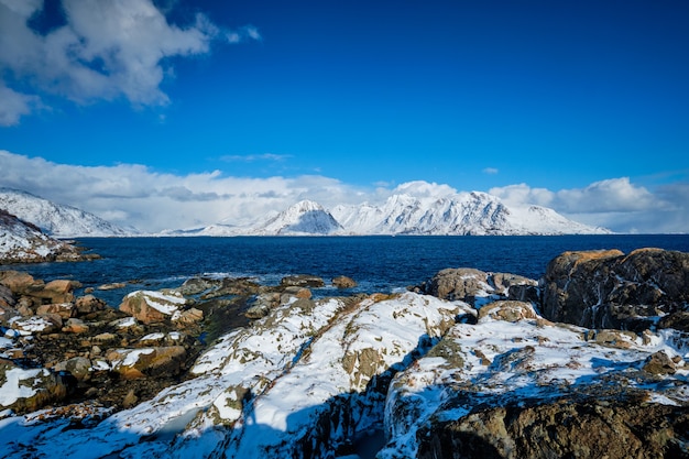 Lofoty i Morze Norweskie zimą norwegia