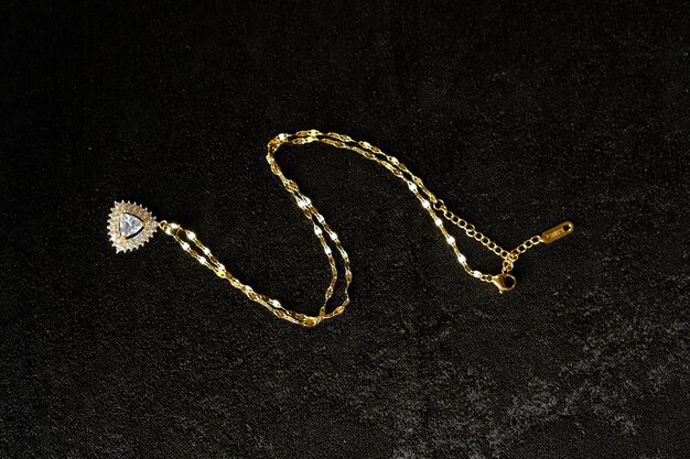 Luksusowa biżuteria ze złota i diamentów
