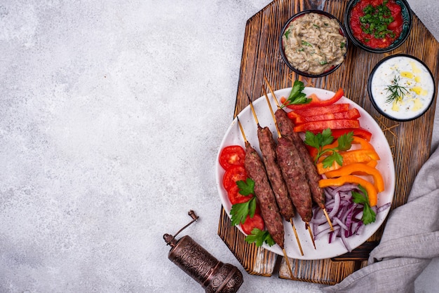 Lula kebab tradycyjne tureckie lub kaukaskie danie