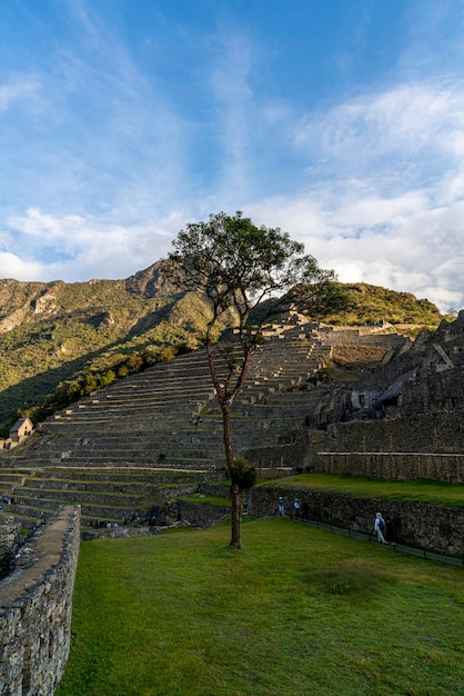 Machu Picchu, peruwiańskie sanktuarium historyczne, wpisane na Listę Światowego Dziedzictwa UNESCO. Jeden z siedmiu cudów