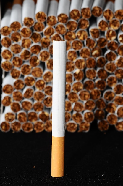 Zdjęcie makro papierosów tobacco tła lub tekstury