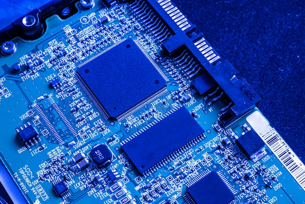 Makro Szczegóły Elementów Elektronicznych Chip W Niebieskim świetle
