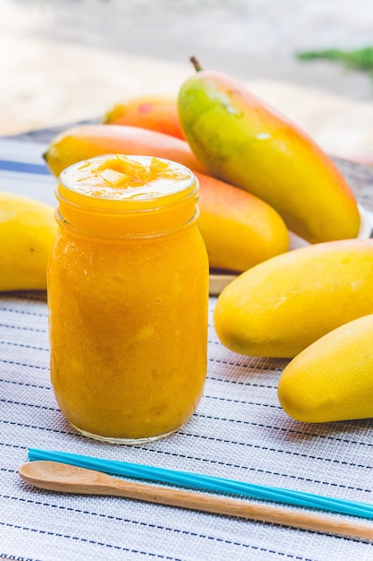 Zdjęcie mango fruit, mango smoothies fruit mango