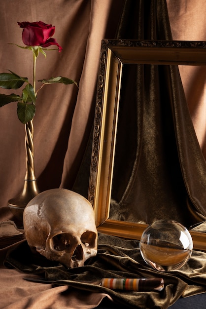 Zdjęcie martwa natura z czaszką w pomieszczeniu