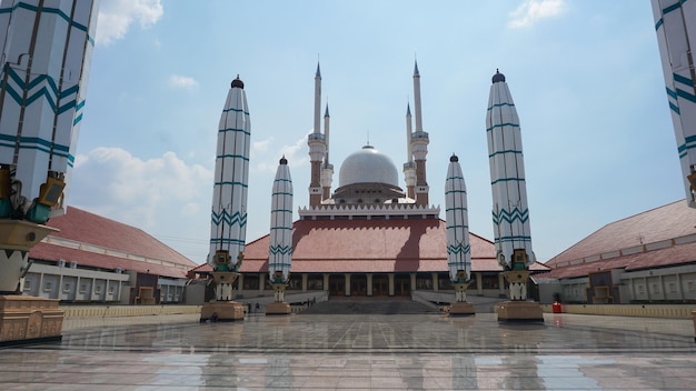 Masjid agung jawa tengah, wielki meczet na Jawie Środkowej