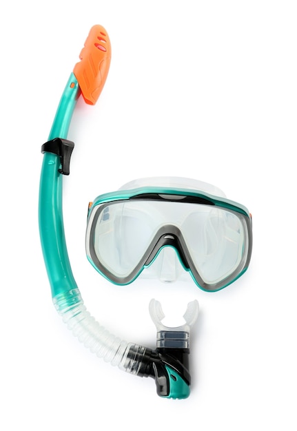 Maska do nurkowania podwodnego z rurką na białym tle
