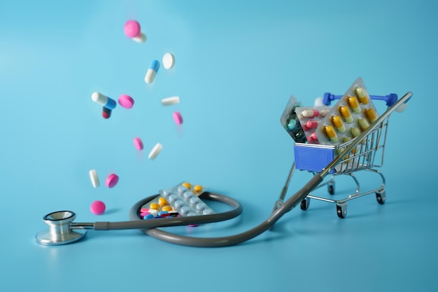 Medycyna kapsułki lekarstwa pigułki zakupy lekarstwa Kreatywny pomysł na opiekę zdrowotną