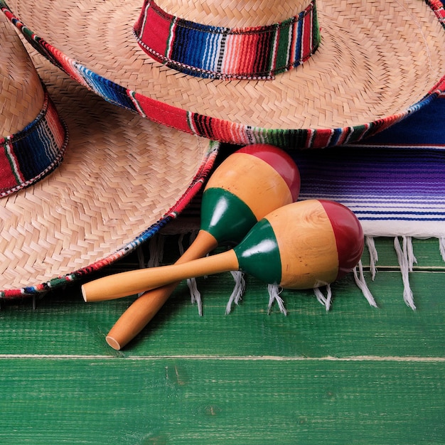 Meksyk cinco de mayo meksykańskie marakasy sombrero