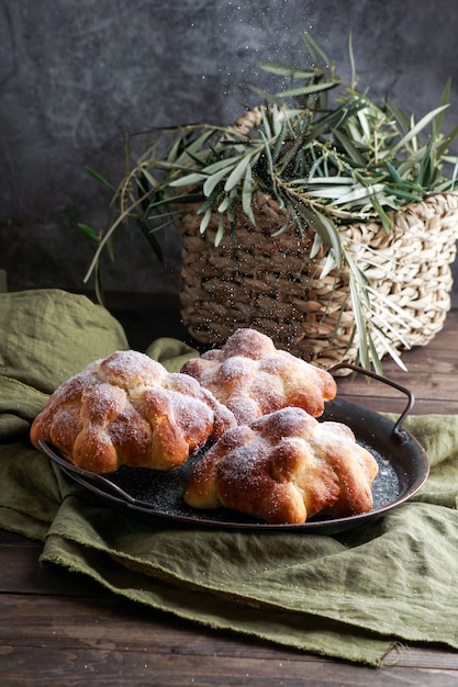 Meksykańskie słodkie zakazy na dzień zmarłych, pan de muerto