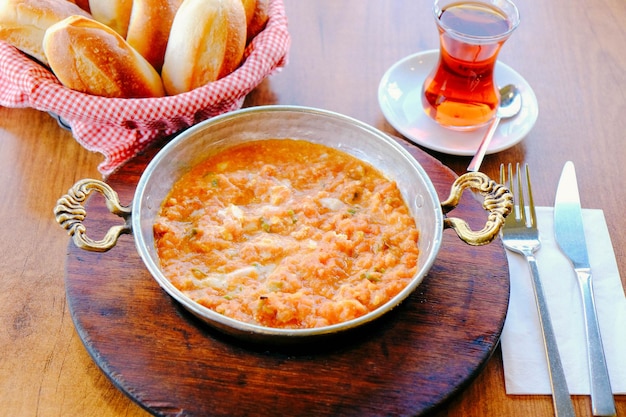 Menemen, tureckie jedzenie lub omlet