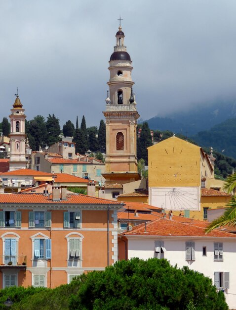 Menton Widok na stare miasto