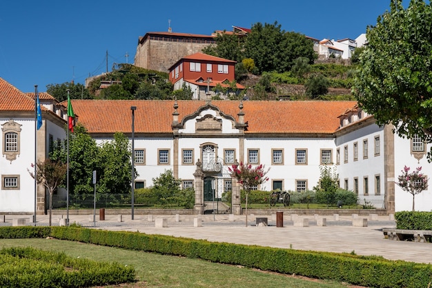 Messe Dos Oficiais To Luksusowy Hotel W Centrum Lamego W Portugalii