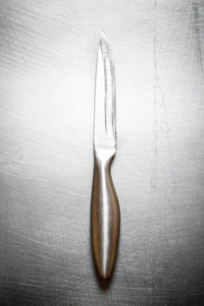 Zdjęcie metalowy nóż ze stali