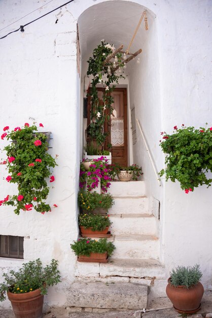 Miasto Alberobello we Włoszech słynie z zabytkowych domów typu trullo