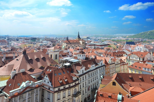 Miasto przeciwko niebu