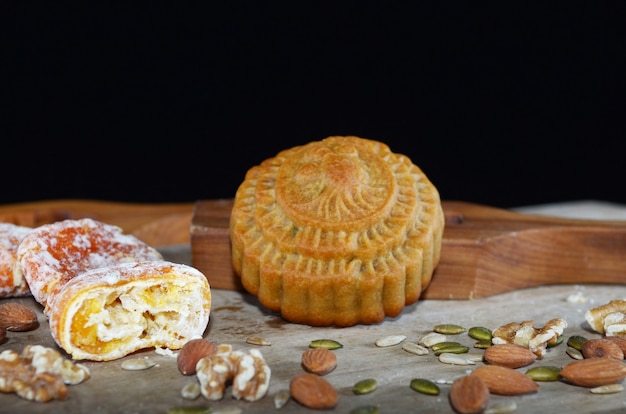 Zdjęcie mid moon moon cake