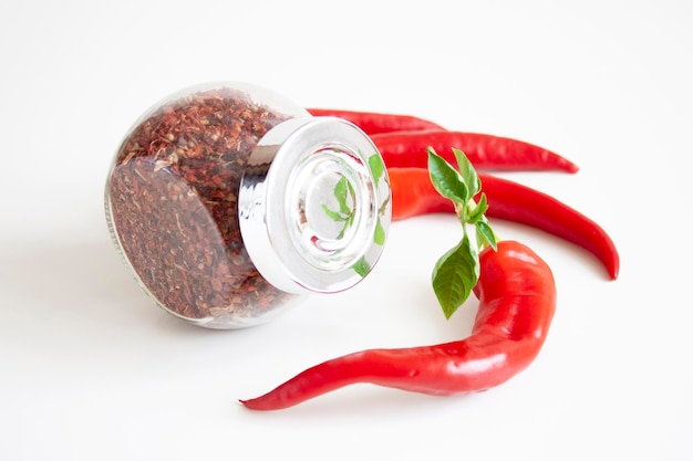 Mieszanka przypraw w szklanym słoiku Czerwone papryczki chili Gotowanie Składniki Żywność ekologiczna