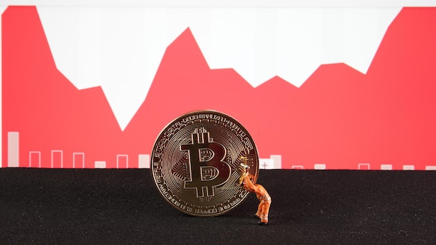Miniatura Wydobywcza Czerpie Zyski Z Handlu Bitcoinami Na Koncepcyjnym Obrazie Giełdowym W Celu Inwestowania W Kryptowalutę