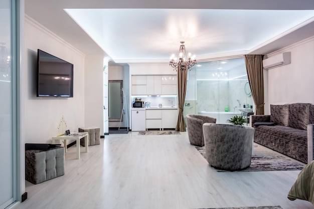 MIŃSK BIAŁORUŚ Styczeń 2019 luksusowa hala wnętrze loft mieszkanie mieszkanie