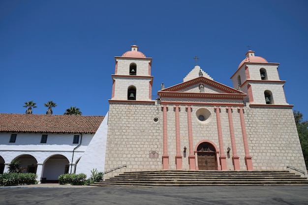 Misja Santa Barbara w Kalifornii