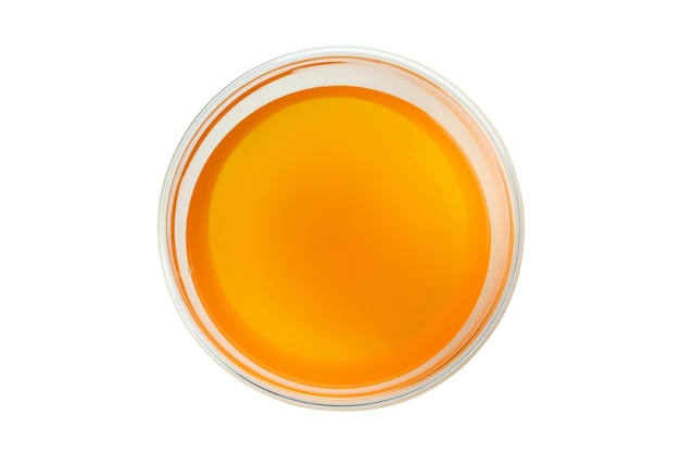Miska galaretki pomarańczowy na białym tle