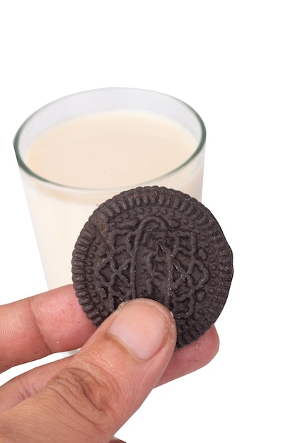 mleko oreo izolowane na białym tle