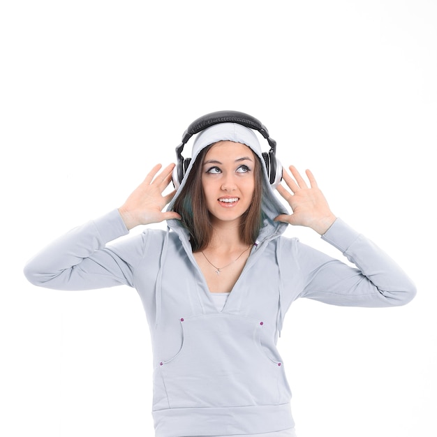 Młoda Kobieta, Słuchanie Muzyki W Słuchawkach