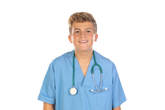 Młody lekarz w niebieskim mundurze