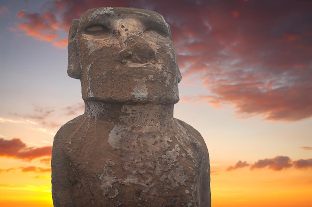 Moai w Ahu Tongariki