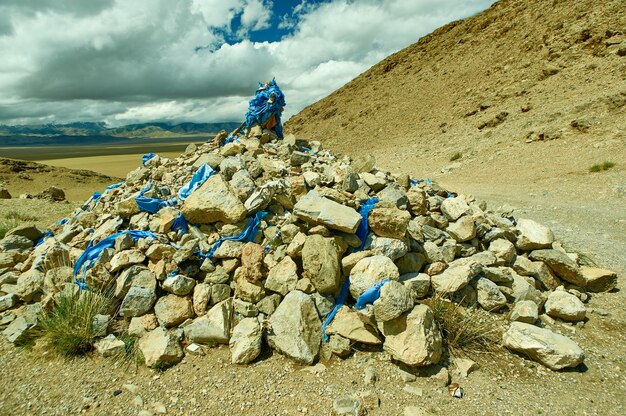 Mongolskie Ovoo, przełęcz w głównym nurcie rzeki Zavkhan, rzeka w Mongolii Govi-Altai