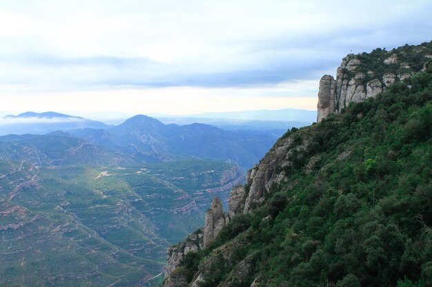 Montserrat w sezonie letnim Katalonia Hiszpania