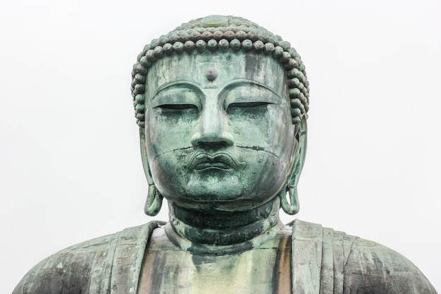 Monumentalna statua z brązu Buddy Amitabha.