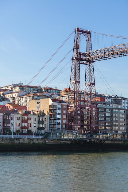 Most wiszący transportera Bizkaia (Puente de Vizcaya) w Portugalete, Hiszpania. Most przecinający ujście rzeki Nervion.