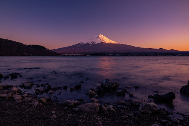 Zdjęcie mt. fuji at kawaguchiko fujiyoshida, japonia.