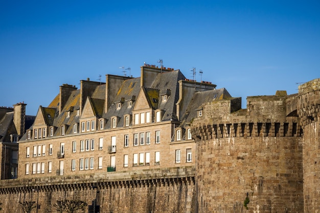 Mury Obronne I Miasto Saintmalo Bretania Francja