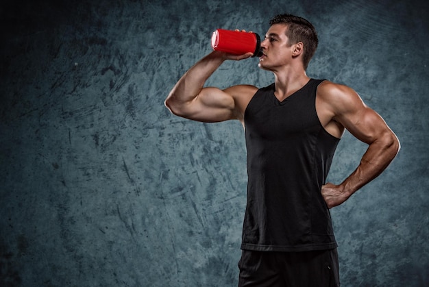Muskularni Mężczyźni Napoje Napój Białkowy Napój Energetyczny