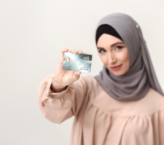 Muzułmanka z kartą kredytową