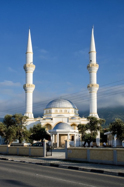 Muzułmański Meczet w Kyrenii na Cyprze Północnym