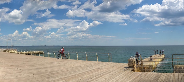 Nabrzeże Plaży Lanzheron W Odessie Na Ukrainie