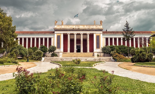 Narodowe Muzeum Archeologiczne w Atenach Grecja