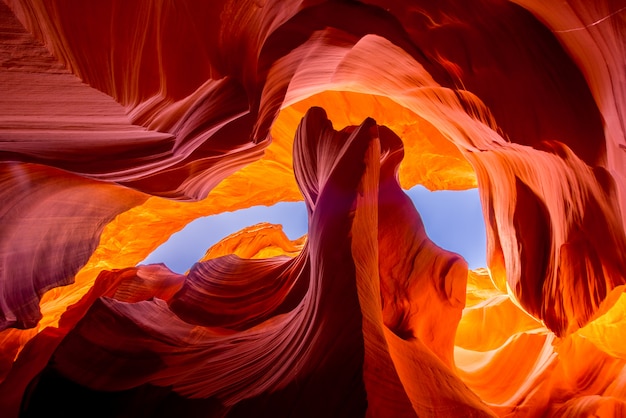 Naturalna formacja skalna Antelope Canyon