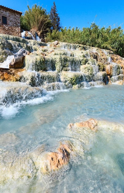 Naturalne spa Kąpiele termalne Saturnia Włochy