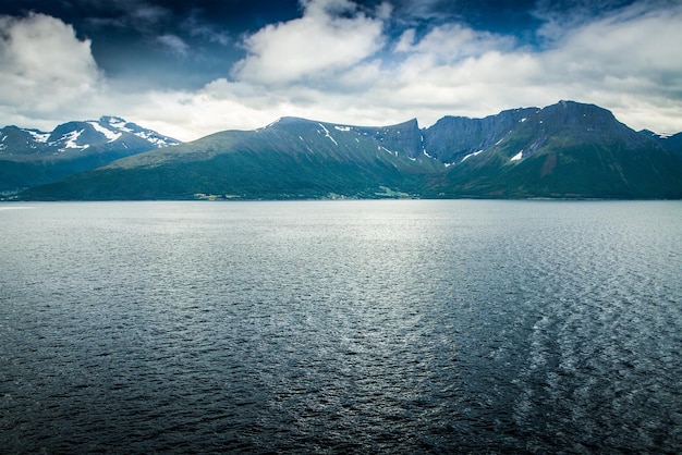 Naturalny krajobraz w Geirangerfjord