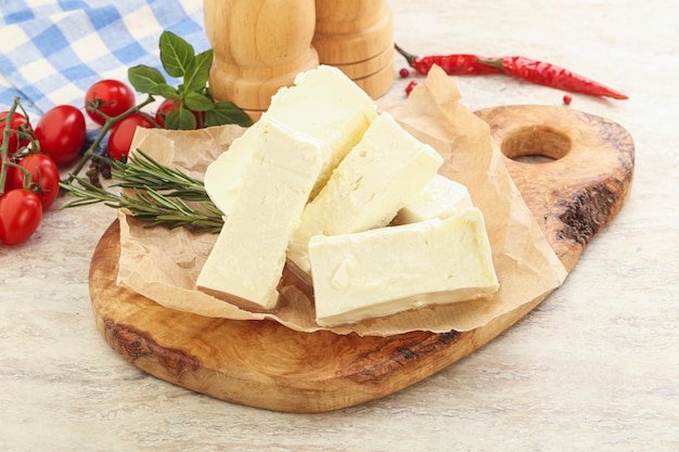 Naturalny organiczny tradycyjny grecki ser Feta