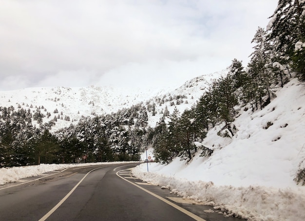 Navacerrada to hiszpańska gmina i miasto we Wspólnocie Madrytu, położone na wysokości 1200 m